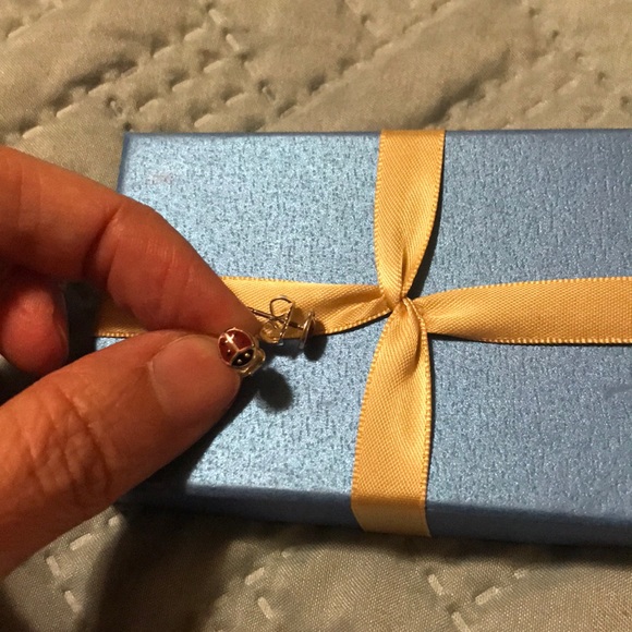 Earring set - Picture 3 of 4